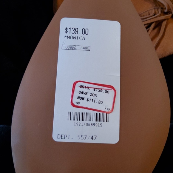 Boots - Picture 6 of 6